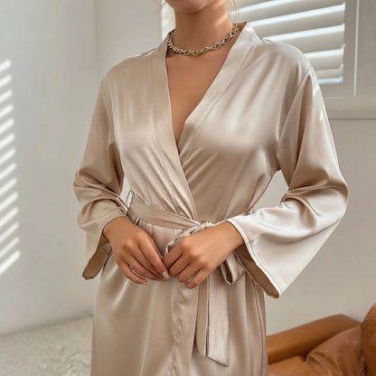 Peignoir Satin Femme Élégante